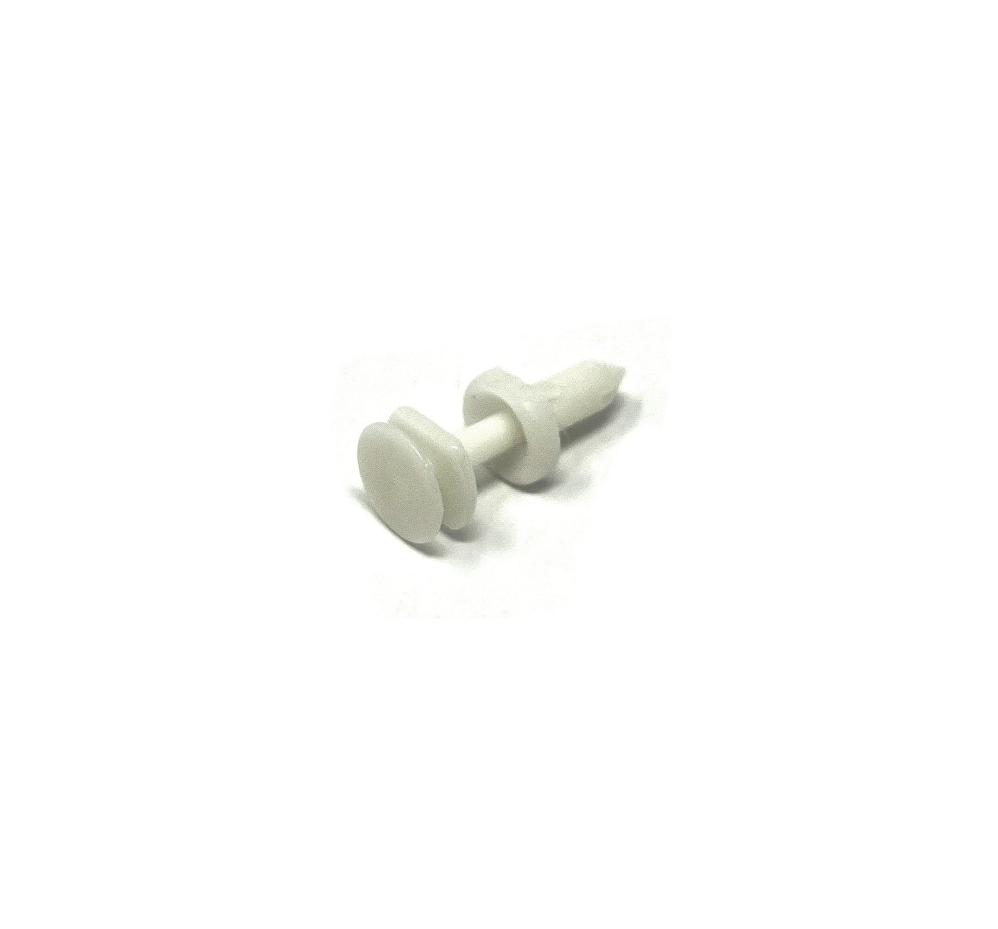 White Nylon Door Push Retainer Clip - 1/4" Hole Size 11/16" Stem Length (Pack of 50)